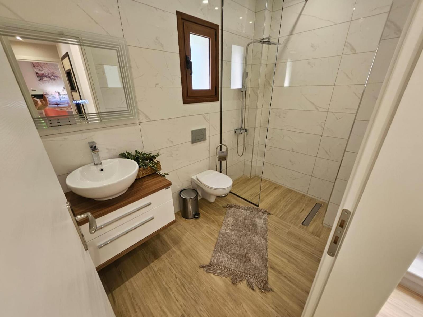Agora Luxury Villa I Лоутраки Экстерьер фото